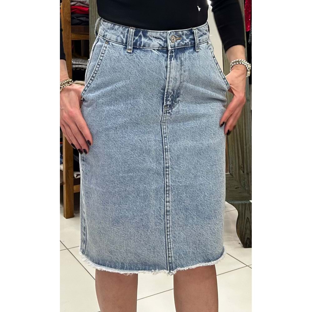 Arkadan Yırtmaçlı Jean Etek