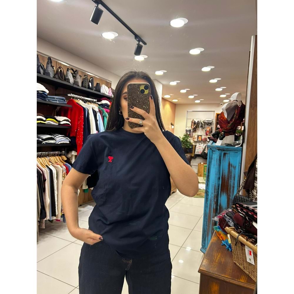 Bisiklet Yaka Dar Kalıp Tşhirt