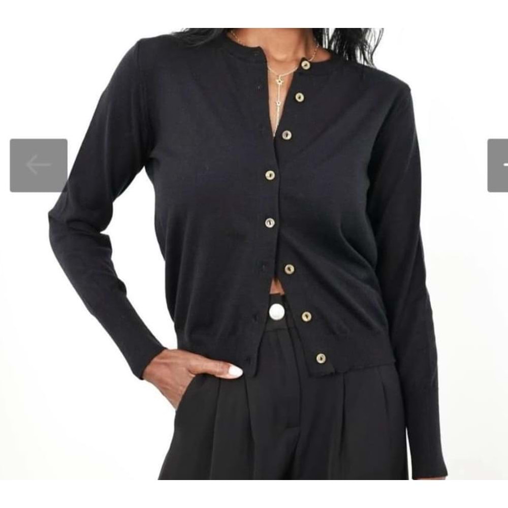 Pamuklu Önden Düğmeli Hırka