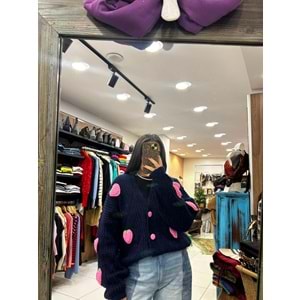 Lacivert Çilekli Hırka