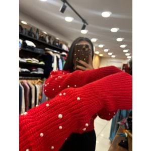 Kırmızı İncili Triko