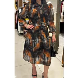 Çiçek Desenli Şifon Elbise