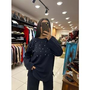 Önü Taşlı Bisiklet Yaka Sweat