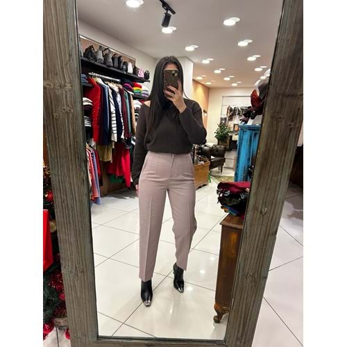 Önü Tarafı Flatolu Pantolon