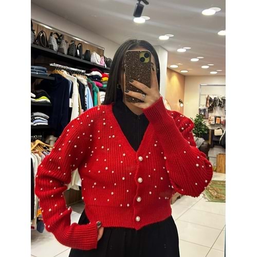 Kırmızı İncili Triko