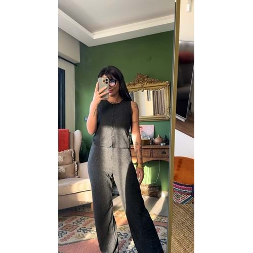 Füme Yelekli Takım