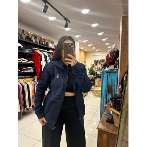 Kapişonlu Pamuklu Sweat.