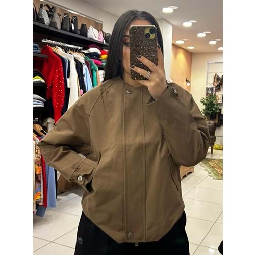 Bomber yakasız Mont