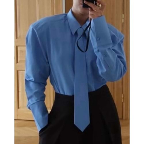 Vatkalı Kravat Yakalı Gömlek