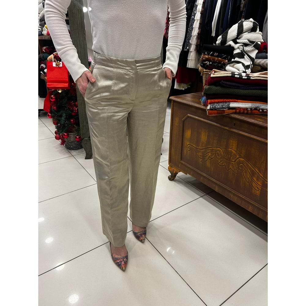 Bol Paça Dökümlü Saten Pantolon