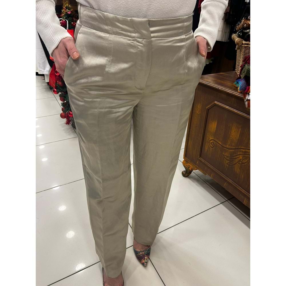Bol Paça Dökümlü Saten Pantolon
